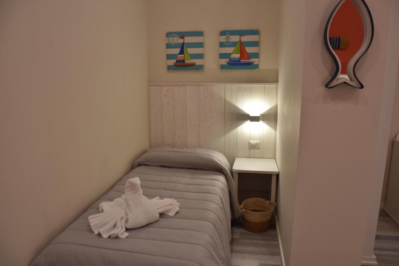 B&B Marina Blu Giardini Naxos Exteriér fotografie